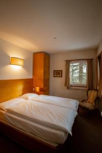 Chesa San Gian - Terrace on garden