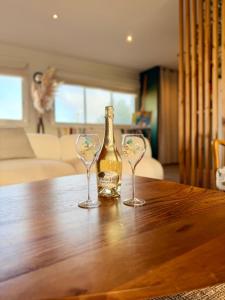 Urban Oasis - Duplex Design, Piscine privée