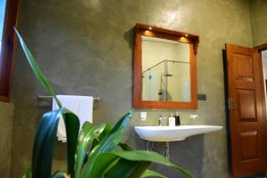 Moon Lanka Hotel Hikkaduwa
