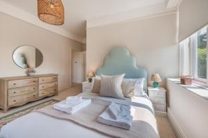 4 Bed in Instow oc-clevv