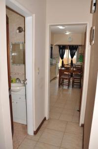 Monte Grande Departamento en pleno centro de monte grande