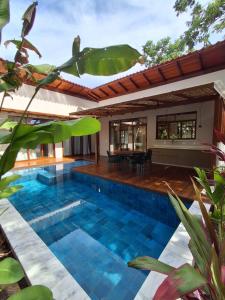 Casa Zoetry - 300 metros da praia