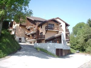 APPARTEMENTS MORILLON Village