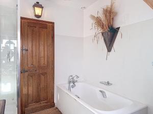 Villa Elysia YourHostHelper