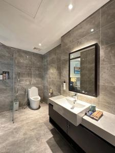 Sapphire Hạ Long Aurora Apartment