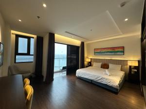 Sapphire Hạ Long Aurora Apartment