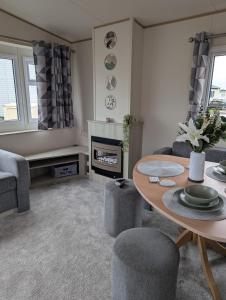 SummerBreeze Retreat