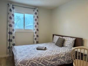 Grove Haven Retreat Budget Rooms for Workers Retirees, and Couples in Central Barrie
