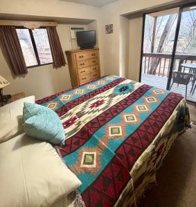 Town-N-Country Cottages