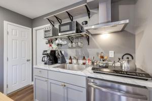 Near Hospitals and Metro Access Studio in Cheverly