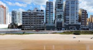 Apartamento de frente ao mar, Praia do Morro