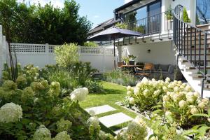 Kehrein am Stadtwald 60qm Wohnung mit Garten, Balkon und Parkplatz