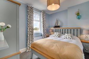 3 Bed in Seahouses oc-a25555