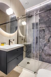 Almond Penthouse Apartment