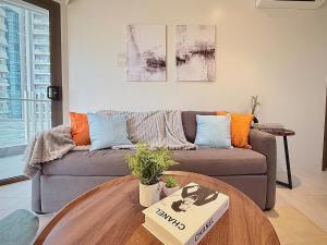 1BR Peaceful Condo Stay, Tambuli Seaside Living