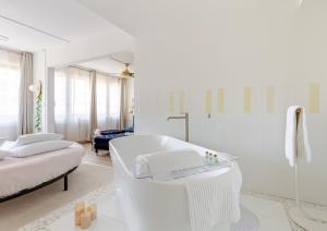 Suite 2 à 4 personnes lit rond Bergson Stade Zénith