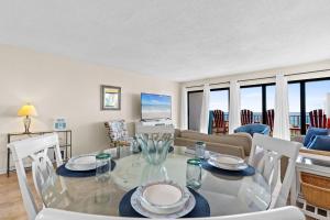 Gulfside 203 - The Sandbar Escape