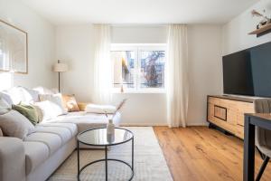 Zurich Business Apartment near Airport, Parking