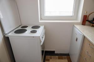 RentiGo Apartman Rastko Nova Varos near Zlatar with Terrace and Wi-Fi for 5 Guests