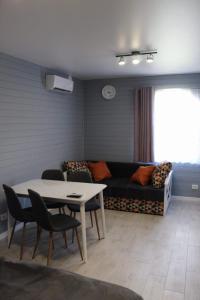 Green Hill Apartments