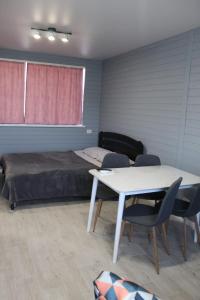 Green Hill Apartments