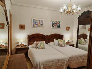 VIRGEN de ALFILERITOS