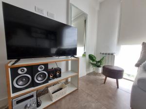 Estudio Moderno Dpto Julian Aloha Host