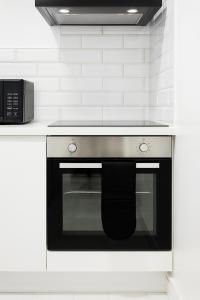 Bright Studio with Central Stay in London