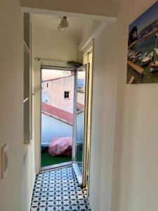 Antibes Old Town Rooftop Sea-View 1BR Apt with Terrace