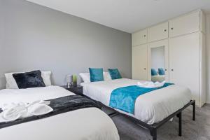 Bright Spacious 2BR Birmingham Retreat FREE Parking