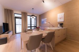 Arctic Echo D19 Ski-in Ski-out by Aavalevi