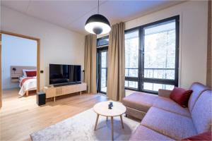 Arctic Echo D19 Ski-in Ski-out by Aavalevi