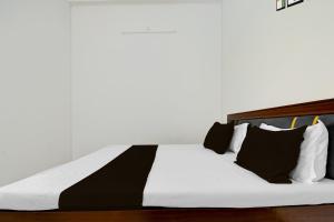 Hotel O by OYOTHE MARS RESORTS