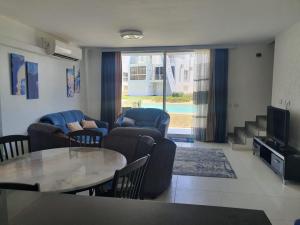 mountain view chalet2