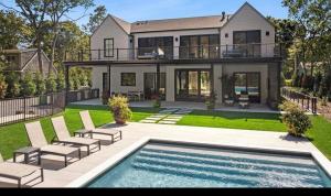 East Hamptons Modern 8 Bedroom New Construction