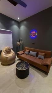 Luxury Farmhouse in Noida for Weddings, Parties & Staycations