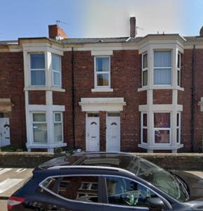 Heaton-Beautiful 3 Double Bedrooms Sleeps 6 Free Parking and Wifi