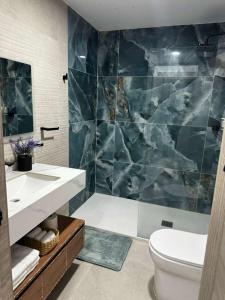 Luxury 2BR Suite Private En Suite Bath