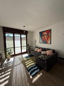 90mq Luxury House,2 bedrooms and 1 sofa bed,300m Olympic Village