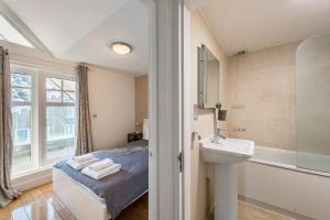 Lovely 2 bedroom on Battersea