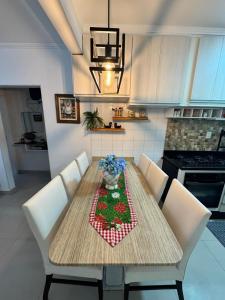 Apartamento a 50m da Praia - Localização perfeita no Guarujá