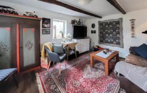 Cozy Home In Tyringe With Wifi