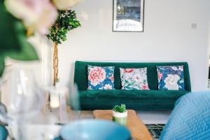 Warwicks Oasis - 2Bed Bungalow, Free Parking, Netflix, Prime & Disney