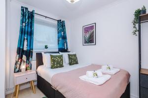 Warwicks Oasis - 2Bed Bungalow, Free Parking, Netflix, Prime & Disney