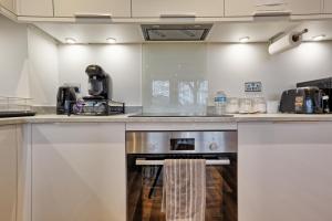 Luxuriously Cosy 1 Bed Flat at Trinity Point Gravesend, Suitable for Long Stay and Short Stay