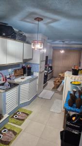 Casa completa a 10min da praia de BC