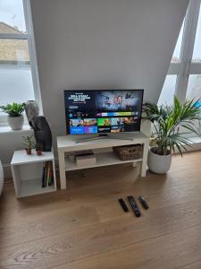 Fantastic 1-bedroom Notting Hill flat with stunning views