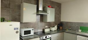 OG Stays VI- Free Wifi, Free Parking, 5mins walk to city center