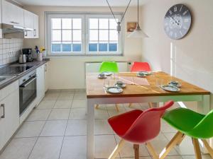 Alva in the Friesengeist house