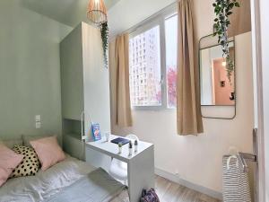 Cozy room in a friendly shared flat Lyon 8th